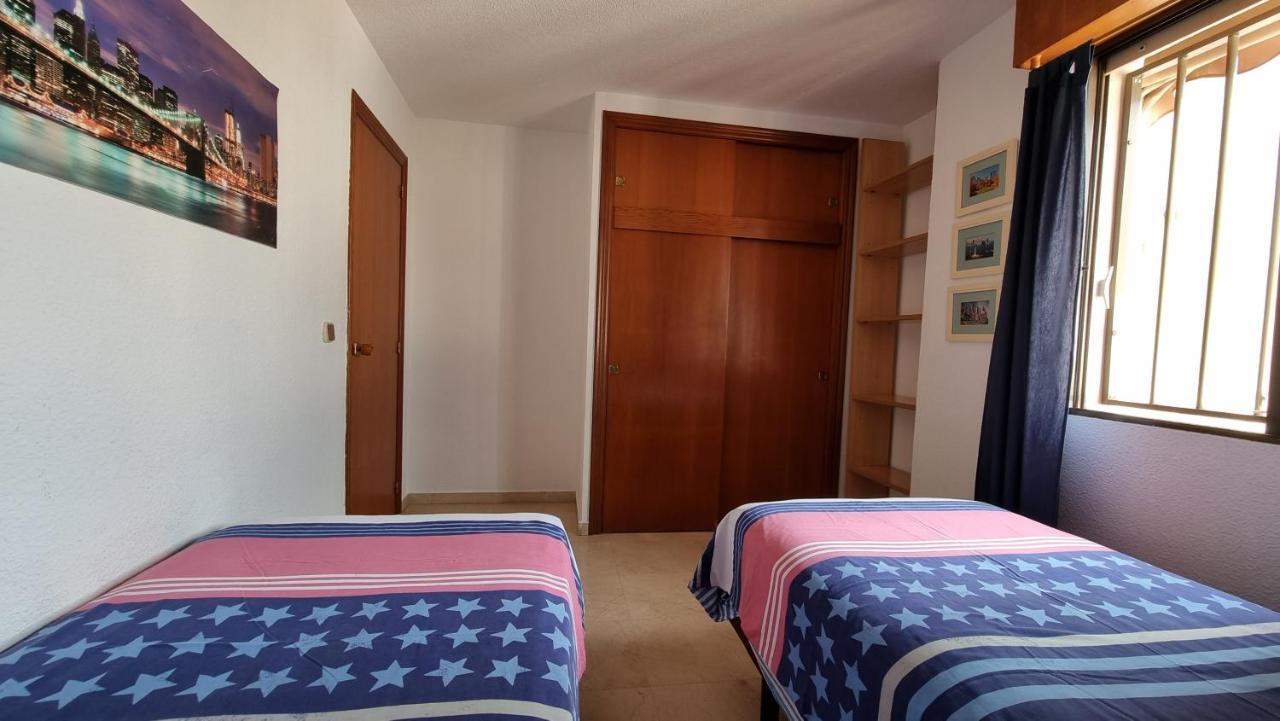 בנידורם Atico Con Terraza Y 2 Habitaciones En Casco Antiguo מראה חיצוני תמונה