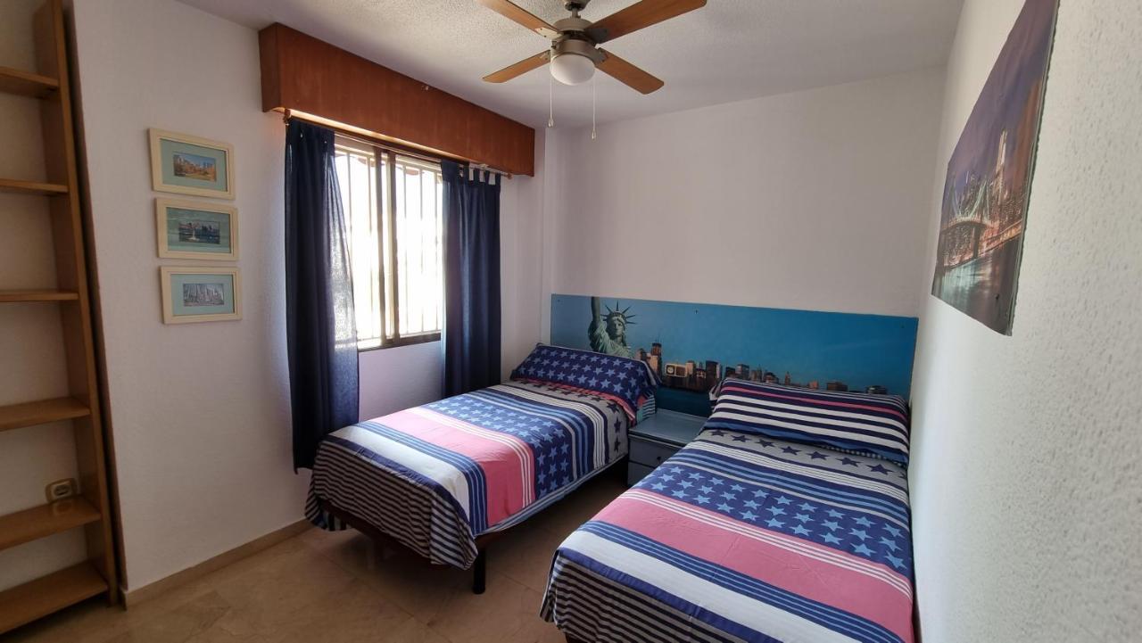 בנידורם Atico Con Terraza Y 2 Habitaciones En Casco Antiguo מראה חיצוני תמונה